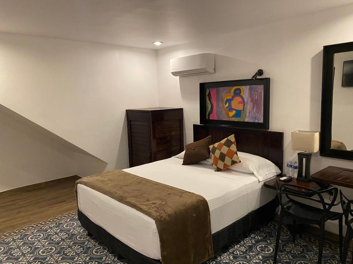 Hotel Raices De Mar 马萨特兰 外观 照片